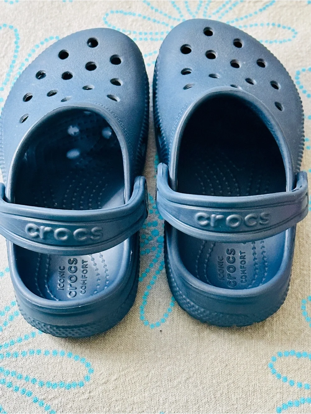 CROCS classic clog